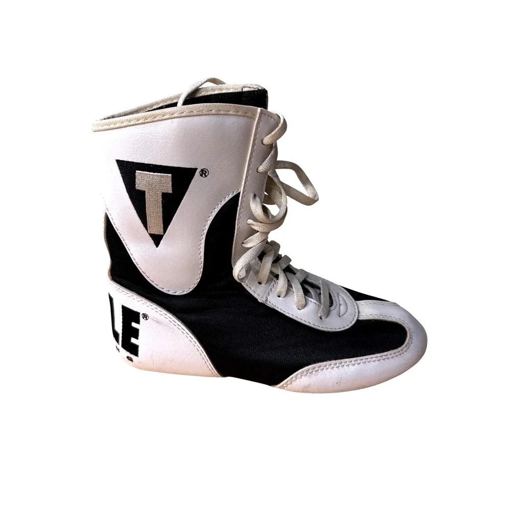 TITLE Boxing Speed Flex Boxing Shoes Boys Size 2 White &‎ Black Train Spar Box